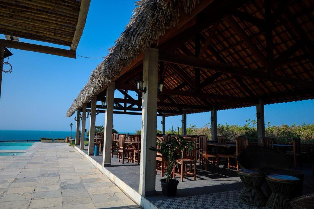 Lyttos Bungalows Icapui Bagian luar foto